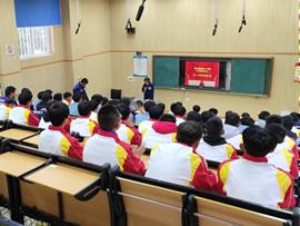 云南省楚雄高级技工学校汽车中心第二十八届学生代表大会